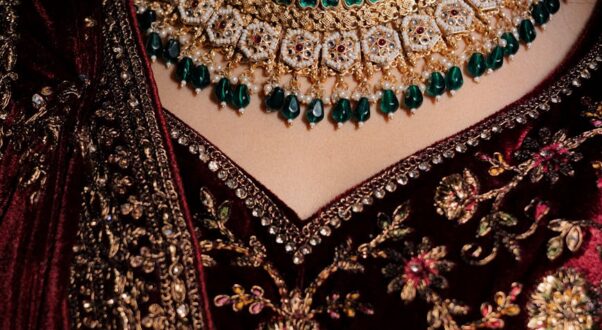 exquisite traditional indian bridal attire and jewelry
